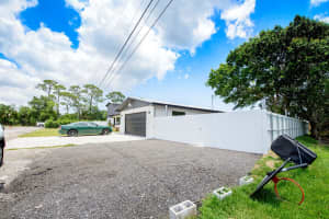 5234 Edwards Road, Fort Pierce, FL 34981 - MLS#R11092188