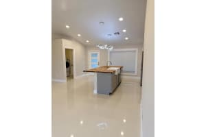 2118 NE 22nd Place, Cape Coral, FL 33909 - MLS#R11092189