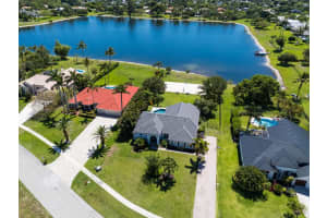 9640 Eagle Point Lane, Lake Worth
