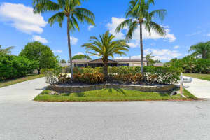 9801 Buttercup Circle N, Palm Beach Gardens, FL 33410 Sold 07/08/25