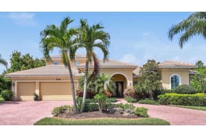 7668 Se Laque Circle, Stuart, Fl 34997, Stuart