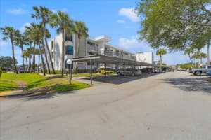 1950 Sw Palm City Road 6-202, Stuart