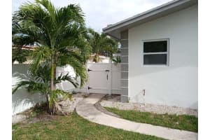 305 NW 4th Avenue, Delray Beach, FL 33444 - MLS#R11092310