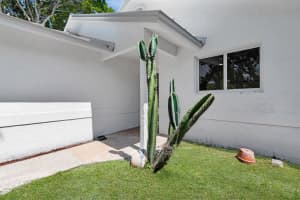 107 NE 10th Street, Delray Beach, FL 33444 Sold 06/06/25