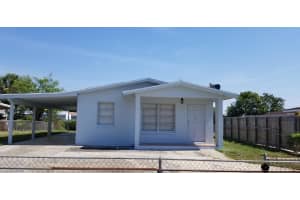 717 Hollywood Place, West Palm Beach, FL 33405 - MLS#R11092342