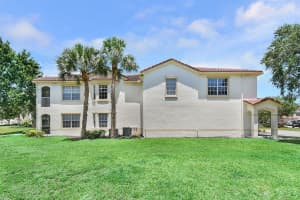 174 SE Kitching Circle 174, Stuart, FL 34994 Sold 07/21/25