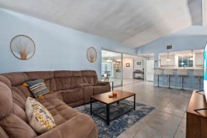 2560 50th Avenue, Vero Beach, FL 32966 Sold 07/28/25