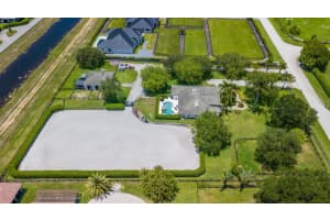 2168 Appaloosa Trail, Wellington