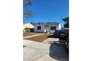 702 48th Street, West Palm Beach, FL 33407 - MLS#R11092529