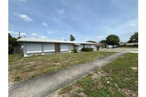303 SW 33rd Terrace, Deerfield Beach, FL 33442 Sold 06/12/25