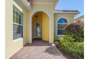 5151 Formosa Circle, Vero Beach