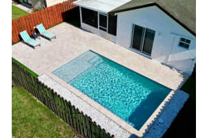 8421 SW 41st Court, Davie, FL 33328 Sold 08/15/25