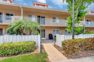 5914 Regal Glen Drive 107, Boynton Beach