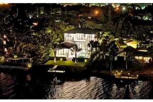 2085 Vitex Lane, North Palm Beach
