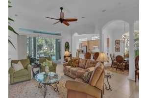 1384 W Island Club Square, Vero Beach, FL 32963 - MLS#R11092763