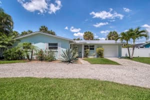 206 SE Wentworth Drive, Stuart, FL 34996 - MLS#R11092767