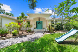 1325 Bennett Road, Fort Pierce, FL 34947 - MLS#R11092770