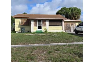 1115 Colonial Road, Fort Pierce