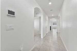 357 SE Oakridge Drive, Port Saint Lucie, FL 34984 - MLS#R11092803