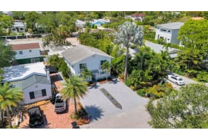 218 NE 10th Street, Delray Beach, FL 33444 - MLS#R11092851
