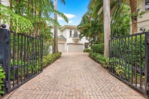 713 SE 10th Street, Delray Beach, FL 33483 - MLS#R11092872