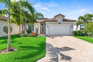 9333 Mountain Pine Grove, Boynton Beach