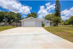 2564 2nd Place SW, Vero Beach, FL 32962 Sold 07/08/25