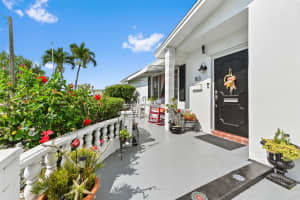 103 SW 18th Street, Boynton Beach, FL 33426 - MLS#R11092903