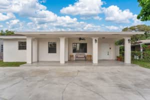 3682 W 2 Avenue, Hialeah