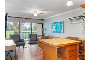 501 W Greensward Lane 101-c, Delray Beach