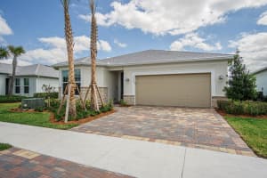 10353 SW Captiva Drive, Port Saint Lucie, FL 34987 - MLS#R11092952