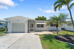 7255 Nw 8th Court, Margate