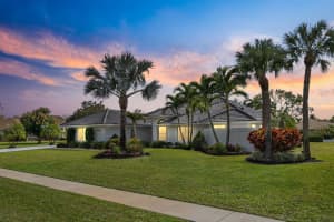 15545 Meadow Wood Drive, Wellington, FL 33414 Sold 05/28/25