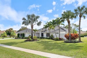 15545 Meadow Wood Drive, Wellington, FL 33414 Sold 05/28/25