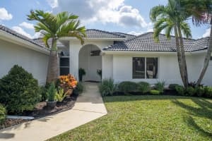 15545 Meadow Wood Drive, Wellington, FL 33414 Sold 05/28/25