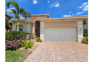 5704 Spanish River Road, Fort Pierce, FL 34951 Sold 07/10/25