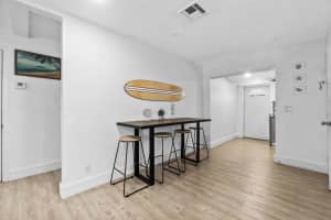 814 Franklin Road, West Palm Beach, FL 33405 - MLS#R11093016