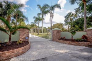 10534 Dogwood Trail, Jupiter
