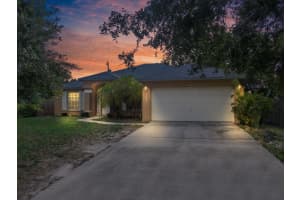 3182 Sw Cathedral Street, Port Saint Lucie