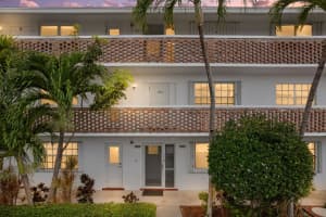 2050 Ne 39th Street 110 S, Lighthouse Point