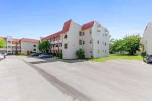 8000 Sunrise Lakes Drive E 112, Sunrise