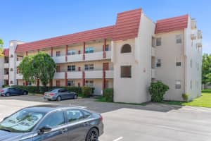 8000 Sunrise Lakes Drive, Sunrise, FL 33322 - MLS#R11093077