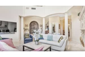 3030 NE 45th Street, Fort Lauderdale, FL 33308 - MLS#R11093081