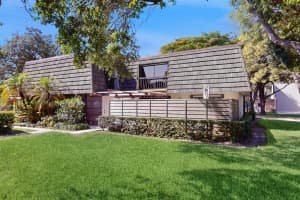 615 6th Terrace, Palm Beach Gardens, FL 33418 Sold 09/23/25