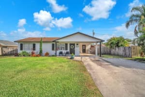 3314 Plaza Place, Lake Worth