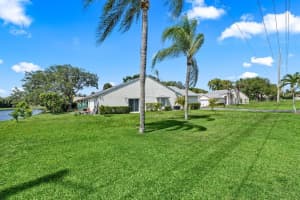 64 Paxford Lane, Boynton Beach, FL 33426 - MLS#R11093143