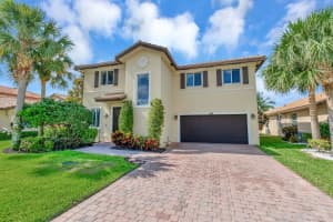 5014 Manchia Drive, Lake Worth, FL 33463 Sold 08/12/25
