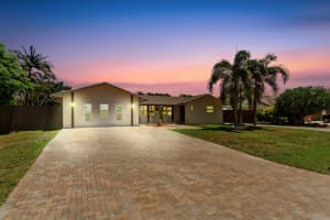 26 W Pine Tree Avenue, Lake Worth, FL 33467 Sold 07/24/25