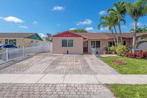 5082 Grant Lane, West Palm Beach, FL 33415 Sold 07/02/25