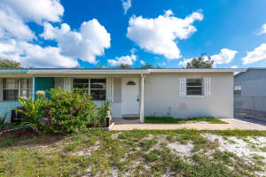 5881 South 38th Ct, Greenacres, FL 33463 Sold 08/04/25